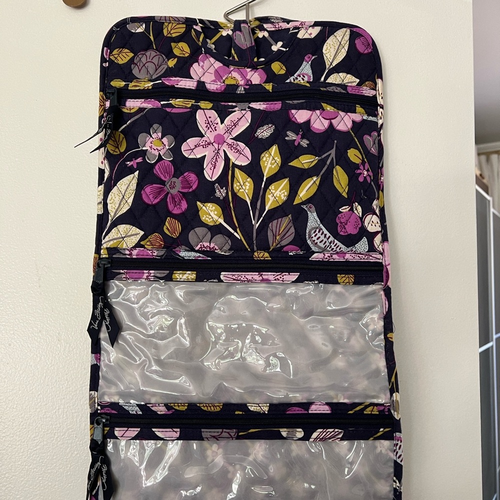 Vera Bradley Floral Nightingale Pattern Quilted Hanging Travel Organizer - Picture 14 of 14